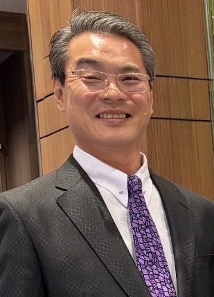 代表取締役